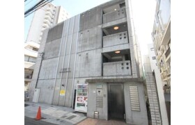 1K Apartment in Yaraicho - Shinjuku-ku