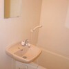 1K Apartment to Rent in Saitama-shi Urawa-ku Bathroom