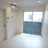 1LDK Apartment to Rent in Higashiosaka-shi Living Room