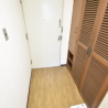 1R Apartment to Rent in Osaka-shi Yodogawa-ku Entrance