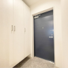 1LDK Apartment to Rent in Osaka-shi Naniwa-ku Entrance