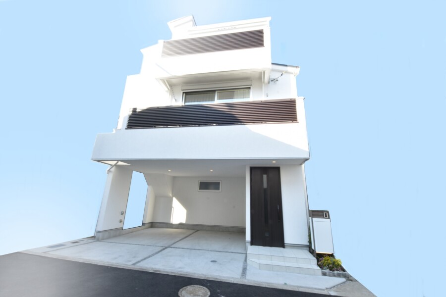 5LDK House to Buy in Setagaya-ku Exterior