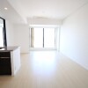 江东区出售中的2LDK公寓大厦房地产 起居室