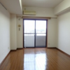 1K Apartment to Rent in Edogawa-ku Western Room