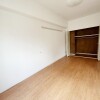 2K Apartment to Rent in Kawasaki-shi Nakahara-ku Living Room