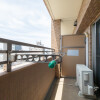 1R Apartment to Rent in Osaka-shi Naniwa-ku Balcony / Veranda