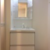 1K Apartment to Rent in Osaka-shi Yodogawa-ku Washroom