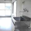 1K Apartment to Rent in Kawasaki-shi Nakahara-ku Kitchen