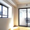 1K Apartment to Buy in Shinjuku-ku Living Room