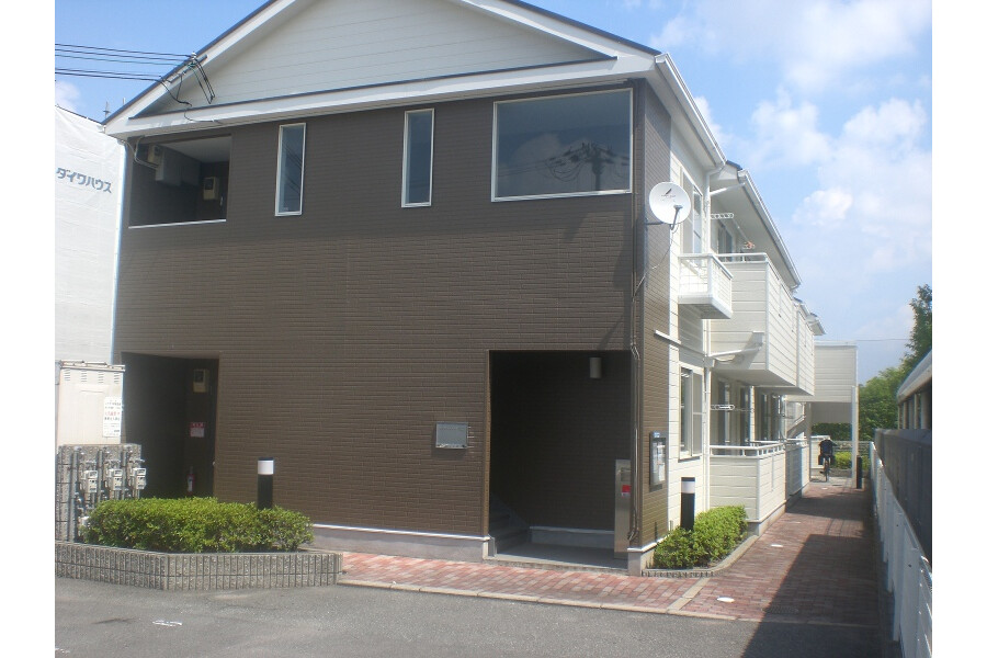 2LDK Apartment to Rent in Ibaraki-shi Exterior