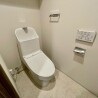 1LDK Apartment to Rent in Toshima-ku Toilet
