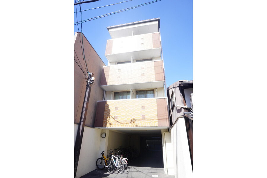1R Apartment to Rent in Kyoto-shi Kamigyo-ku Exterior