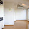 1R Apartment to Rent in Fuchu-shi Interior