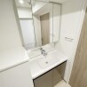 2LDK Apartment to Rent in Shinjuku-ku Washroom