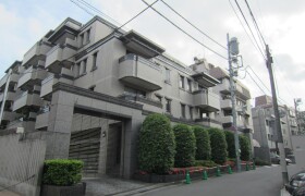 3LDK Mansion in Jingumae - Shibuya-ku