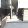 1LDK Apartment to Rent in Shinjuku-ku Building Entrance