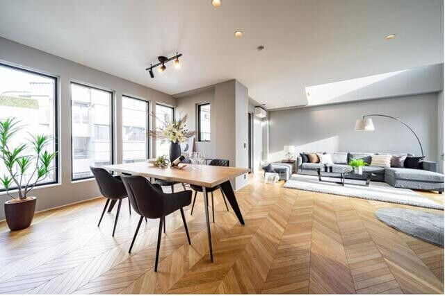 Whole Building Apartment to Buy in Shibuya-ku Living Room