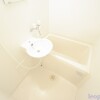 1K Apartment to Rent in Akishima-shi Bathroom