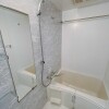 1DK Apartment to Rent in Toshima-ku Bathroom
