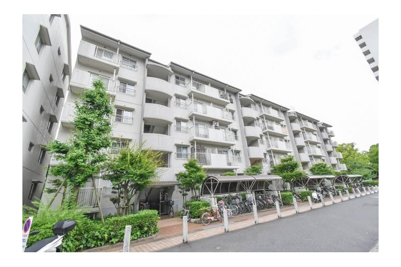 3LDK Apartment to Rent in Nagoya-shi Atsuta-ku Exterior