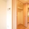 1K Apartment to Rent in Shinjuku-ku Outside Space
