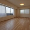 1R Apartment to Buy in Taito-ku Living Room