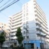 3LDK Apartment to Rent in Yokohama-shi Naka-ku Exterior