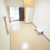1K Apartment to Rent in Yokohama-shi Isogo-ku Living Room