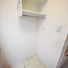 2LDK Apartment to Rent in Chofu-shi Interior