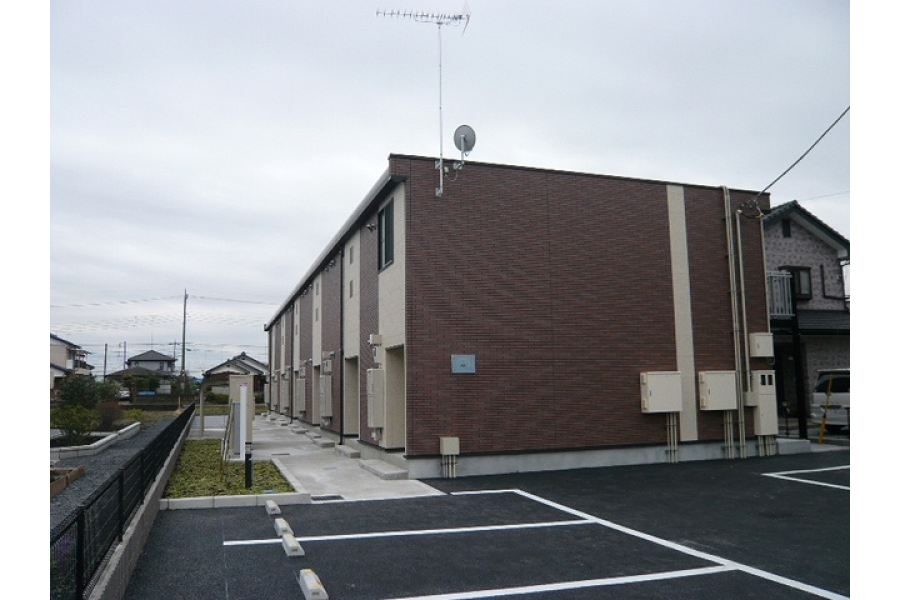 2LDK Apartment to Rent in Tochigi-shi Exterior