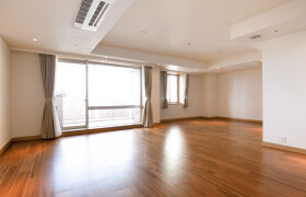 4SLDK Mansion in Roppongi - Minato-ku