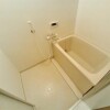 2DK Apartment to Rent in Asaka-shi Bathroom