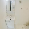 1DK Apartment to Rent in Toshima-ku Washroom