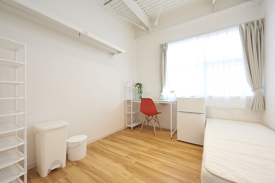 Private Guesthouse to Rent in Nagoya-shi Nakamura-ku Room