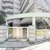 3LDK Apartment to Rent in Shibuya-ku Building Entrance