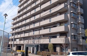 3LDK Mansion in Hiroshiratake - Kure-shi