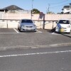 1K Apartment to Rent in Fussa-shi Parking