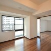 2DK Apartment to Rent in Minato-ku Living Room