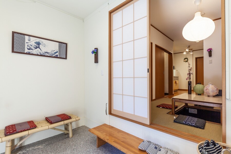 4LDK House to Rent in Toshima-ku Entrance