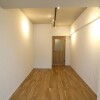 1K Apartment to Buy in Meguro-ku Living Room