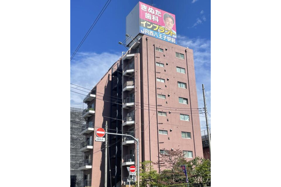 2LDK Apartment to Buy in Sumida-ku Exterior