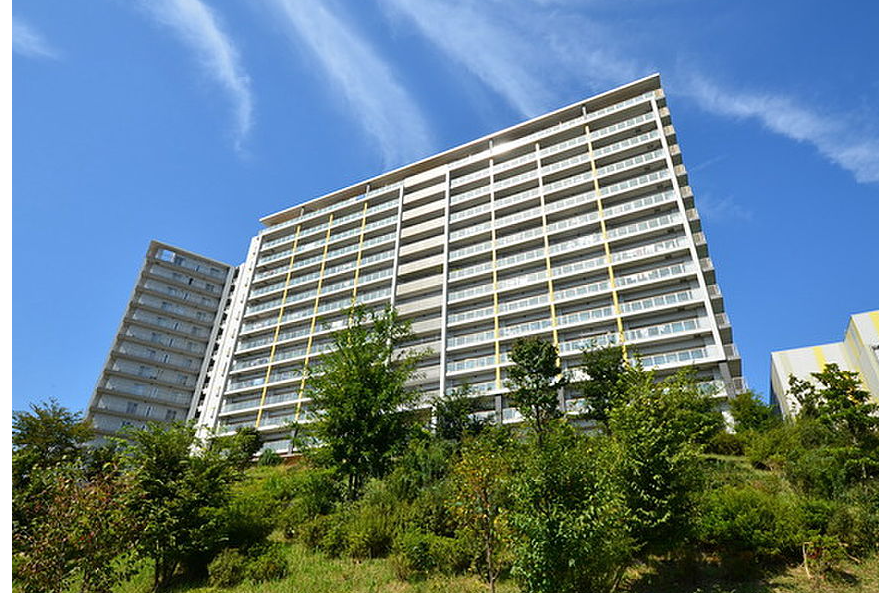 2LDK Apartment to Rent in Inagi-shi Interior