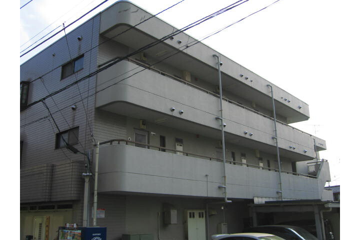 2DK Apartment to Rent in Kunitachi-shi Exterior