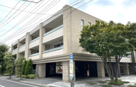 3LDK {building type} in Shimomeguro - Meguro-ku