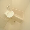 1K Apartment to Rent in Ichinomiya-shi Bathroom