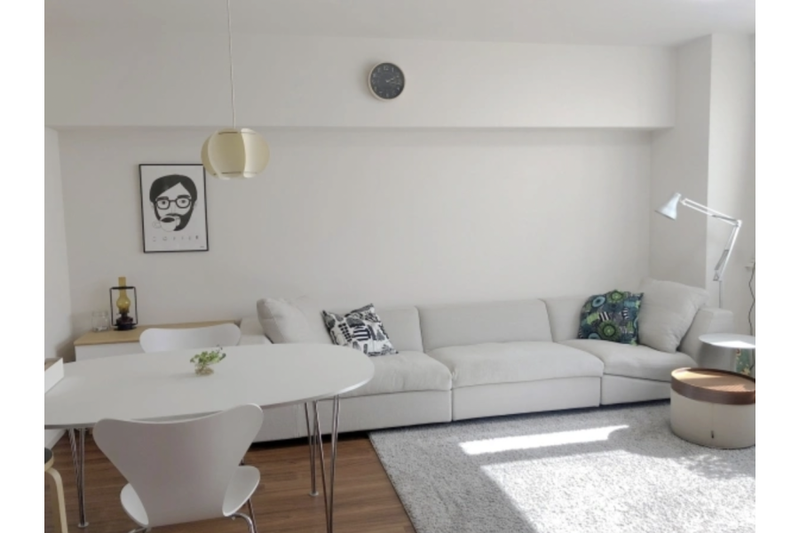 3LDK Apartment to Buy in Zushi-shi Living Room