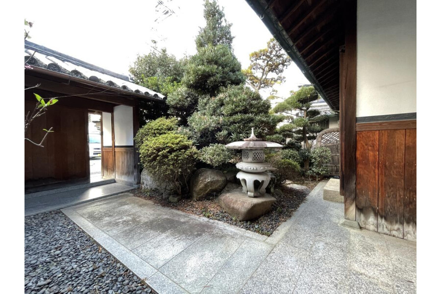 5SLDK House to Buy in Izumisano-shi Interior