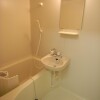 1R Apartment to Rent in Kawasaki-shi Miyamae-ku Bathroom