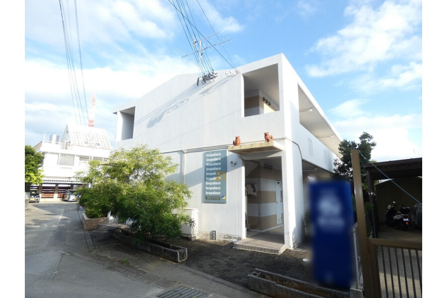 1K Apartment to Rent in Shimajiri-gun Haebaru-cho Exterior
