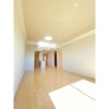 3LDK Apartment to Rent in Sakai-shi Nishi-ku Interior